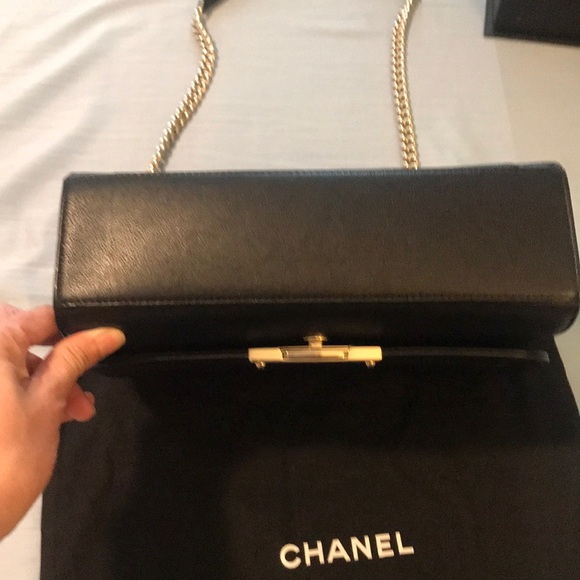 Chanel bag - Picture 4 of 7